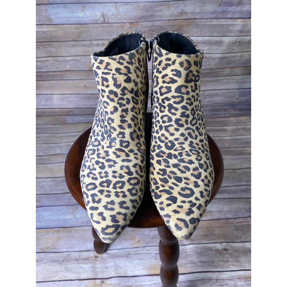 Clarks Women's Ankle Boots Leopard Print Zip Kitten Heels Linvale Sea Size 10